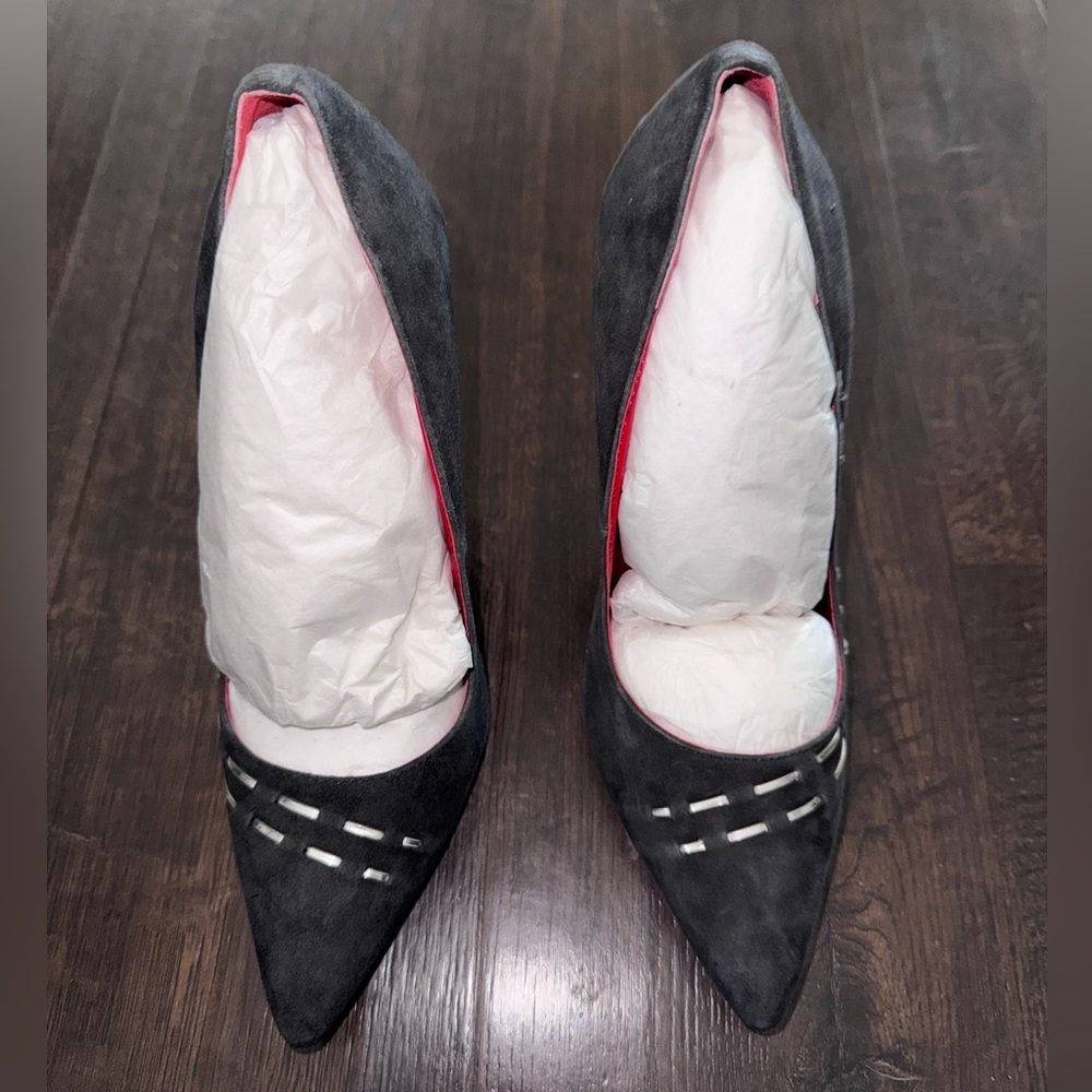 Charles Jourdan Grey Classic Suede Pointed-Toe Heels
